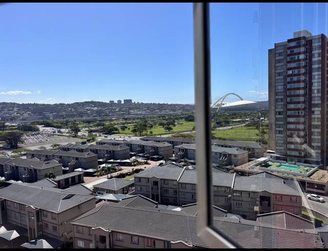2.5 BEDROOM APARTMENT FOR SALE IN NORTH BEACH